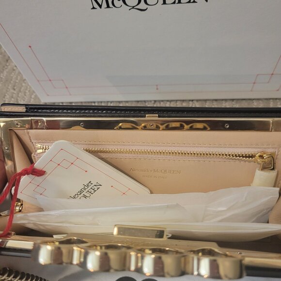 Alexander McQueen Black Four Knuckle Wallet on a Chain - NWT - Picture 6 of 9
